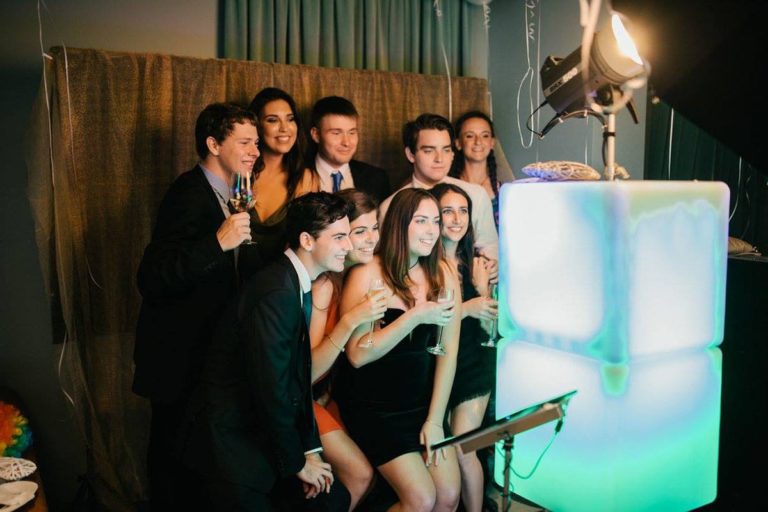 A Summary Of Photobooth Hire Services