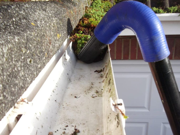 An Overview Of Gutter Clearance